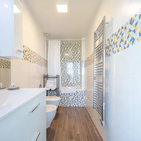 B&B Villamarea 프란카빌라 알 마레